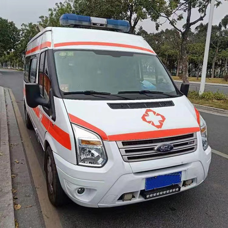 洛扎用途不同，救护车装备标准也不同